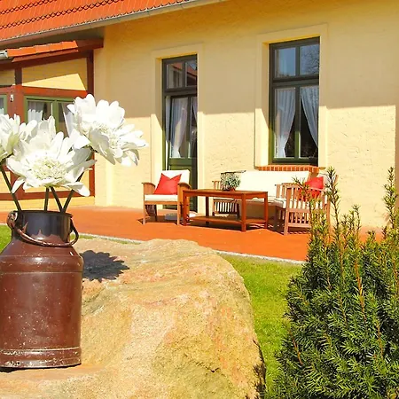 Vendégház Matys Landhausperle An Der Mueritz Röbel