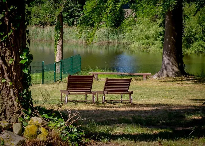 בית הארחה Matys Landhausperle An Der Mueritz